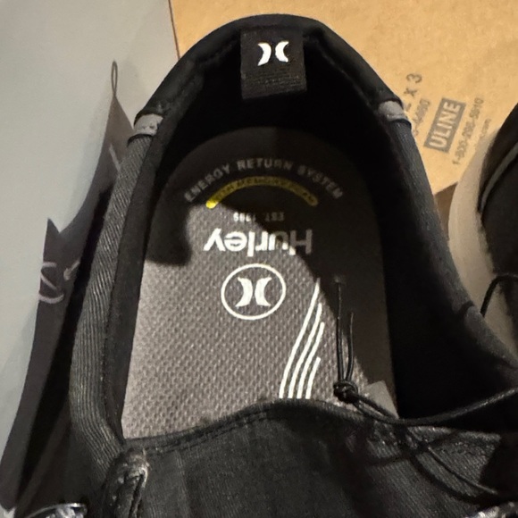 Hurley Men's Black Canvas Slip-On Loafers - Picture 5 of 9